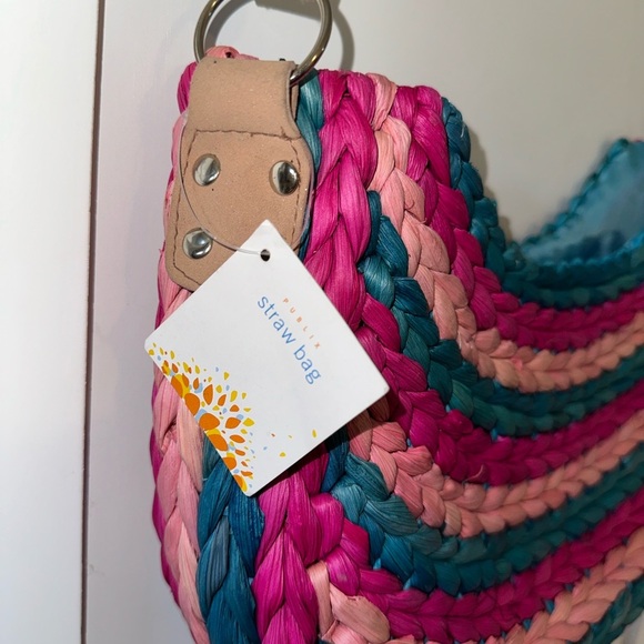 NWT Multicolor Woven Shoulder Bag - Picture 4 of 6